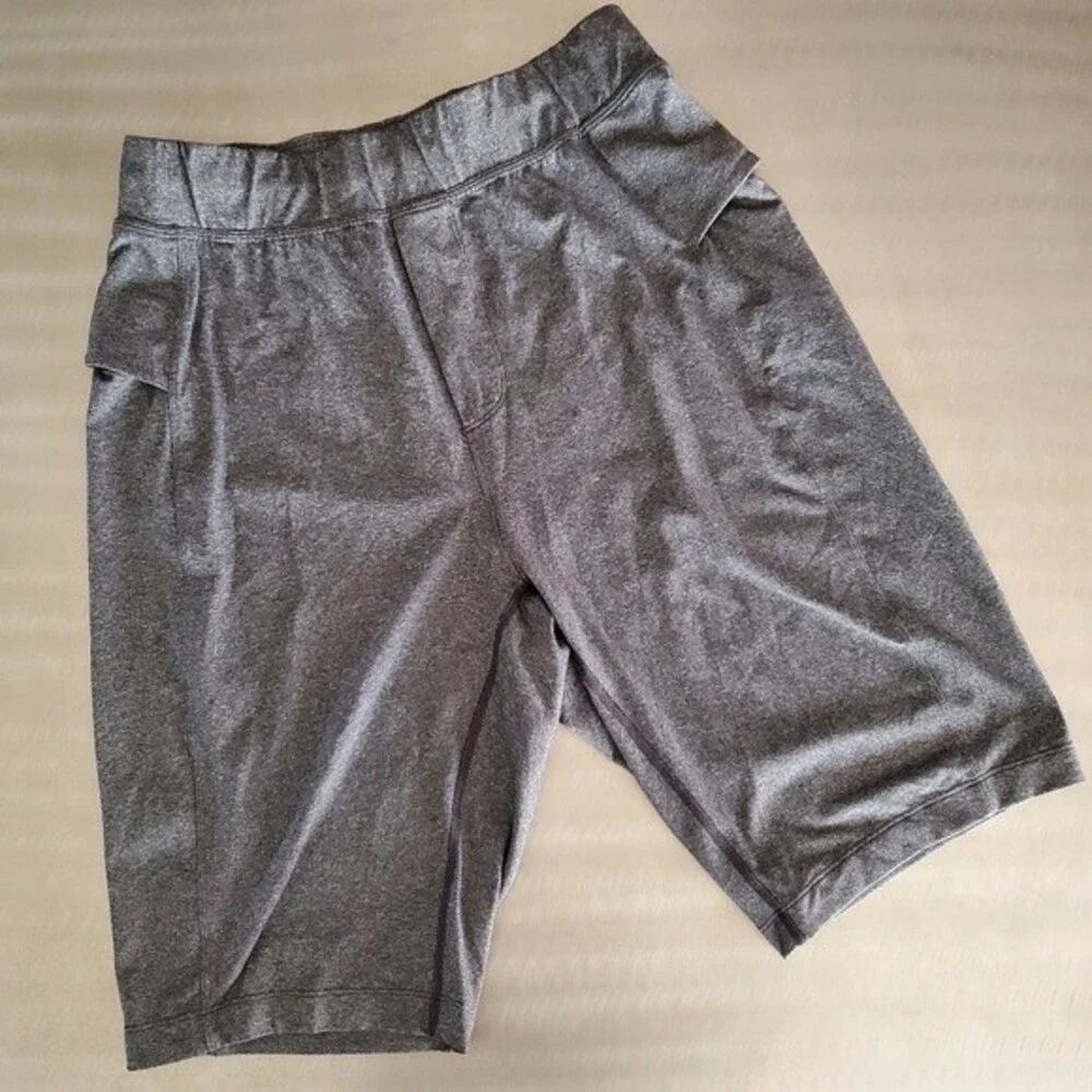 Lululemon Mens 11 Inch Linerless Athletic Shorts Gray Medium